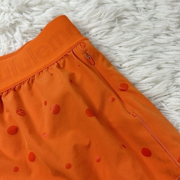 Lululemon Hotty Hot Short 4" *Logo Poco Logo Foil Amber Orange - Picture 2 of 6